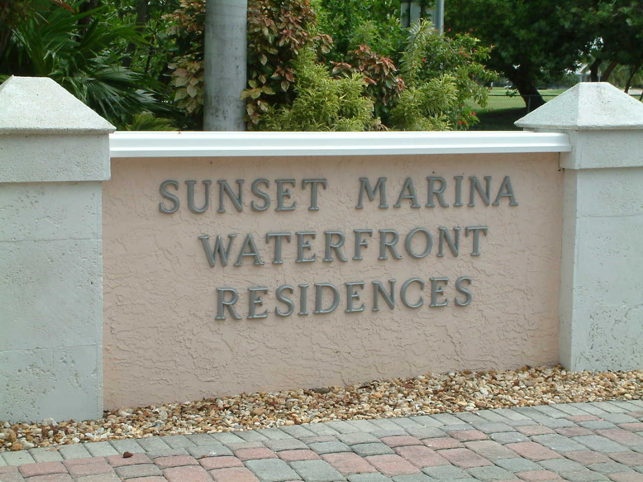 sunset marina key west entrance